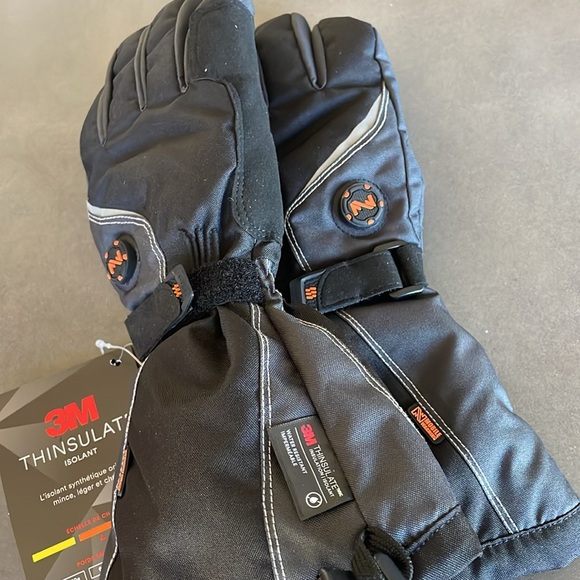 BRAND NEW Squall Heated Gloves - Picture 16 of 16